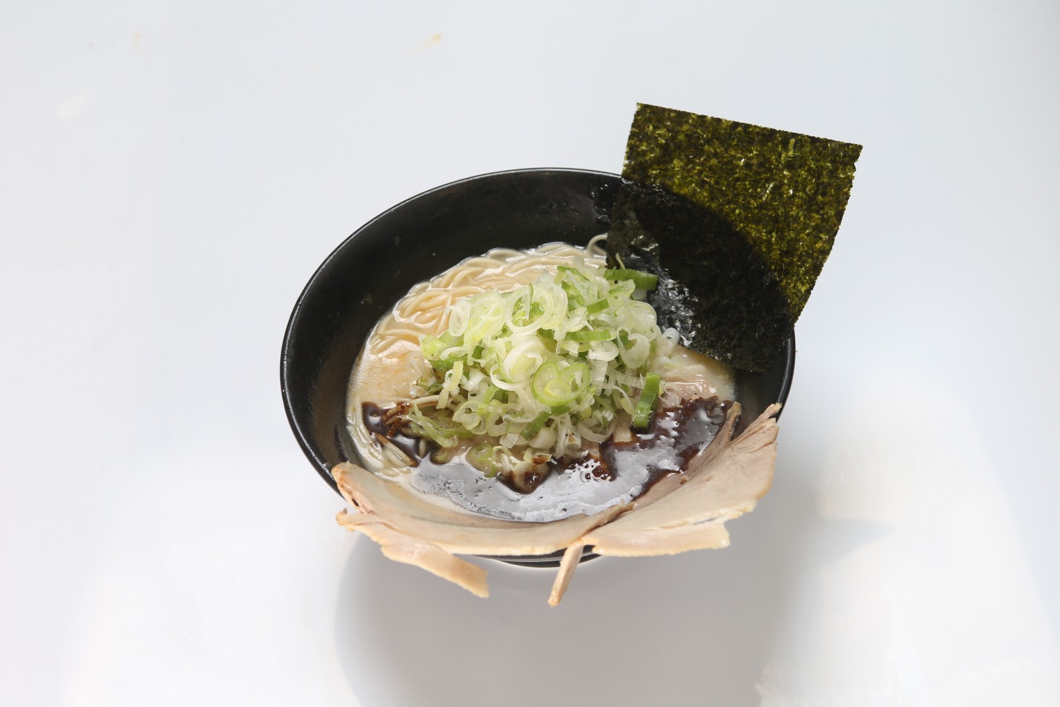 黒とんこつらーめん　ネギ増し